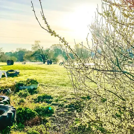 Kemping Mill Glamping & Bective